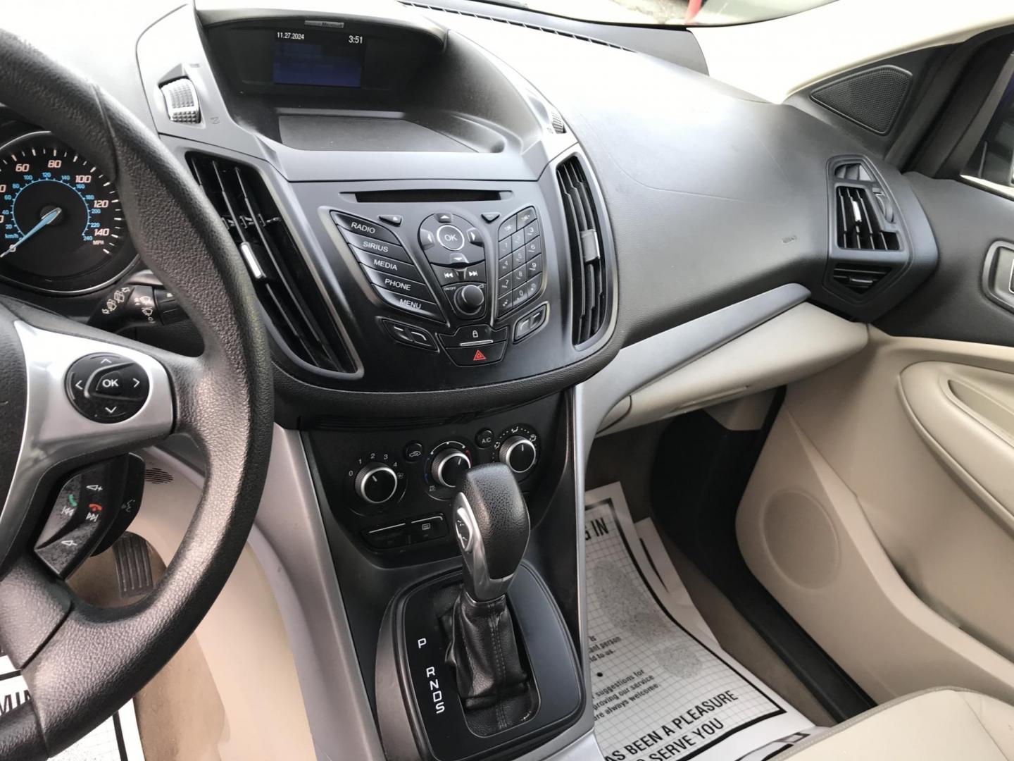 2014 Blue /Gray Ford Escape SE (1FMCU0GX7EU) with an 1.6L L4 DOHC 16V engine, 6-Speed Automatic transmission, located at 577 Chester Pike, Prospect Park, PA, 19076, (610) 237-1015, 39.886154, -75.302338 - Photo#13