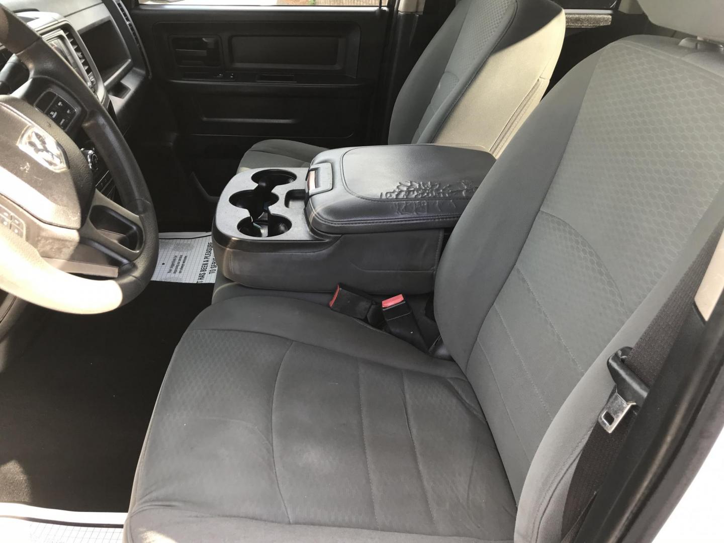 2014 White /Gray RAM 1500 Tradesman Quad Cab (1C6RR6FT3ES) with an 5.7L V8 OHV 16V engine, 6-Speed Automatic transmission, located at 577 Chester Pike, Prospect Park, PA, 19076, (610) 237-1015, 39.886154, -75.302338 - Photo#11