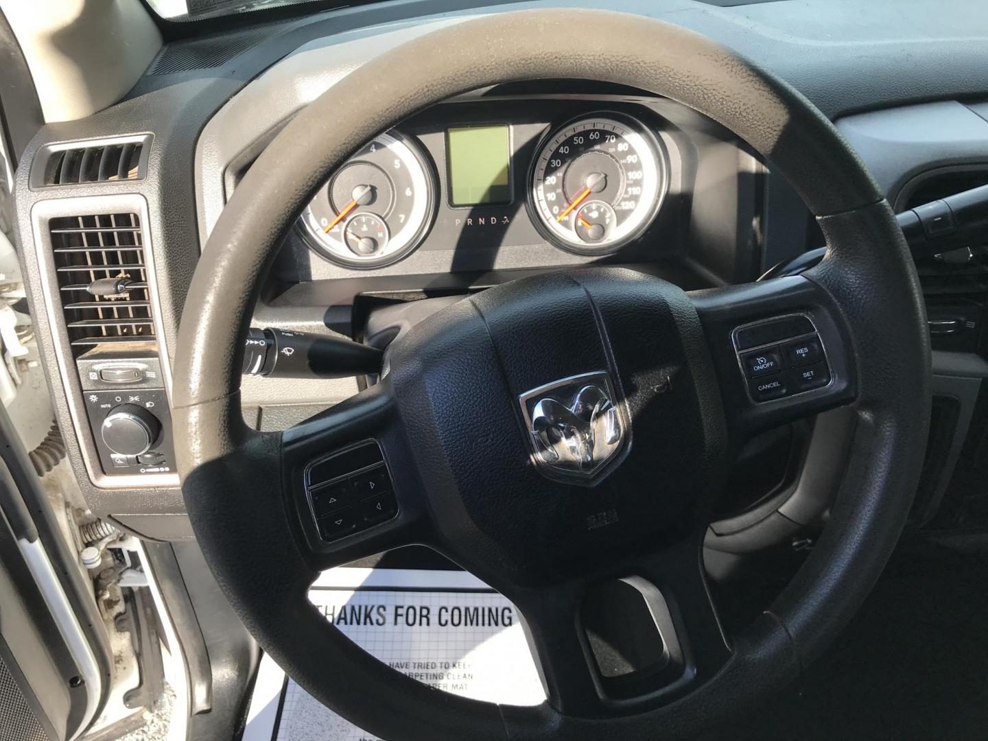 2014 White /Gray RAM 1500 Tradesman Quad Cab (1C6RR6FT3ES) with an 5.7L V8 OHV 16V engine, 6-Speed Automatic transmission, located at 577 Chester Pike, Prospect Park, PA, 19076, (610) 237-1015, 39.886154, -75.302338 - Photo#13