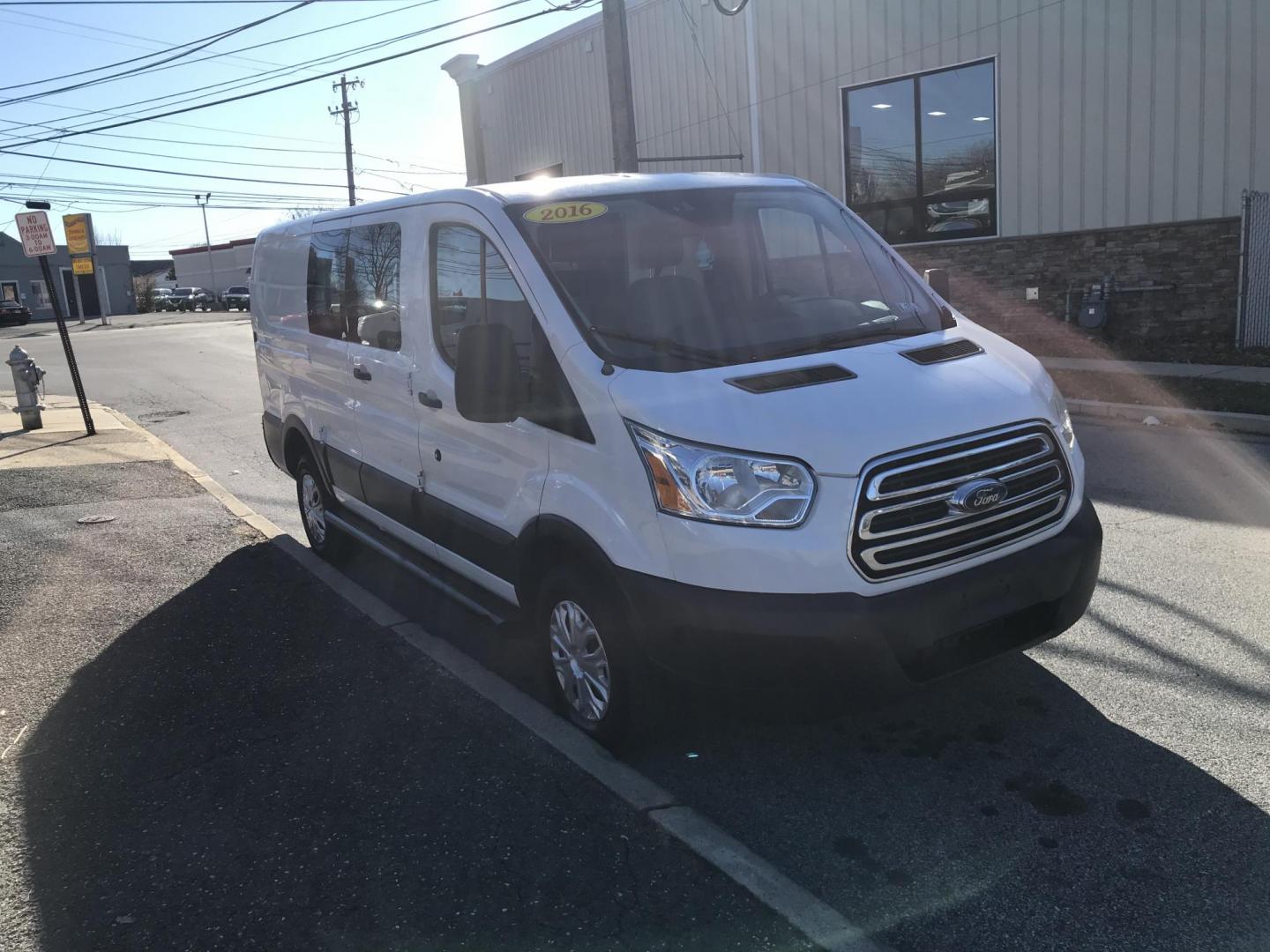 2016 White /Gray Ford Transit 250 Van Low Roof 60/40 Pass.130-in. WB (1FTYR1ZM7GK) with an 3.7L V6 DOHC 24V engine, 6A transmission, located at 577 Chester Pike, Prospect Park, PA, 19076, (610) 237-1015, 39.886154, -75.302338 - Photo#2