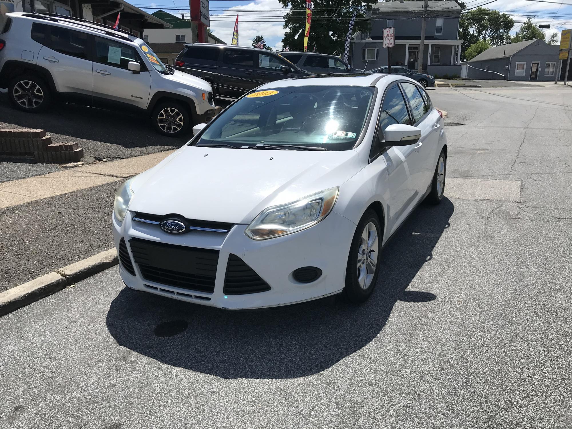 photo of 2013 Ford Focus SE Hatch