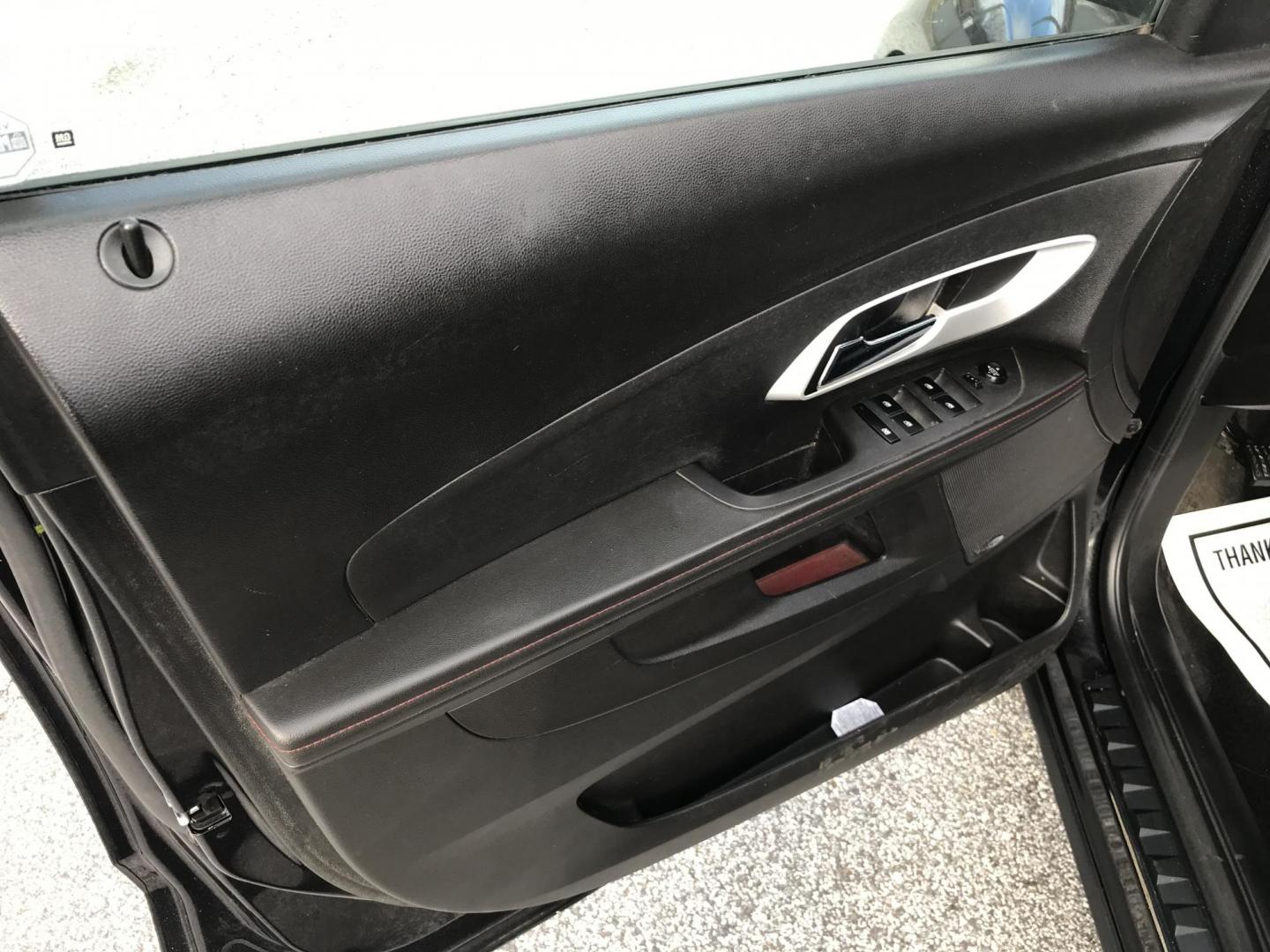 2011 Black /Black Chevrolet Equinox 2LT AWD (2CNFLNEC7B6) with an 2.4L L4 DOHC 16V engine, 6-Speed Automatic transmission, located at 577 Chester Pike, Prospect Park, PA, 19076, (610) 237-1015, 39.886154, -75.302338 - 2011 Chevrolet Equinox LT: Only 111k miles, AWD, navigation system, backup camera, new PA inspection, runs STRONG! This vehicle comes inspected and has been given a bumper to bumper safety check. It is very clean, reliable, and well maintained. We offer a unique pay plan that is known for being t - Photo#8