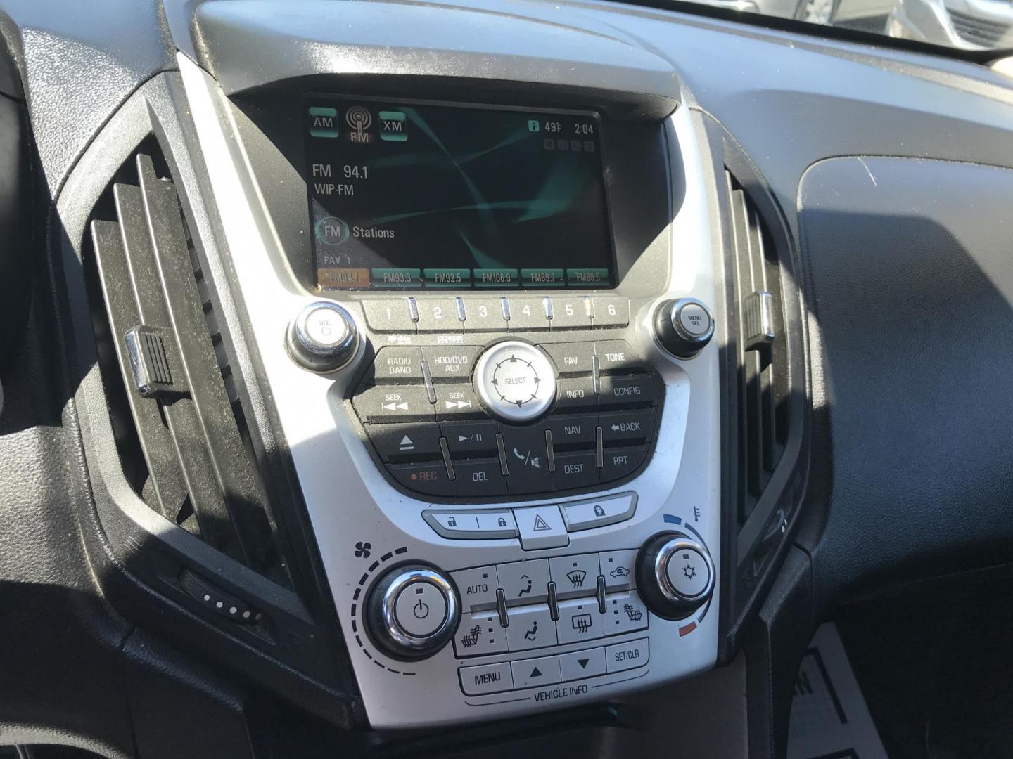 2011 Black /Black Chevrolet Equinox 2LT AWD (2CNFLNEC7B6) with an 2.4L L4 DOHC 16V engine, 6-Speed Automatic transmission, located at 577 Chester Pike, Prospect Park, PA, 19076, (610) 237-1015, 39.886154, -75.302338 - 2011 Chevrolet Equinox LT: Only 117k miles, AWD, navigation system, backup camera, new PA inspection, runs STRONG! This vehicle comes inspected and has been given a bumper to bumper safety check. It is very clean, reliable, and well maintained. We offer a unique pay plan that is known for being t - Photo#14