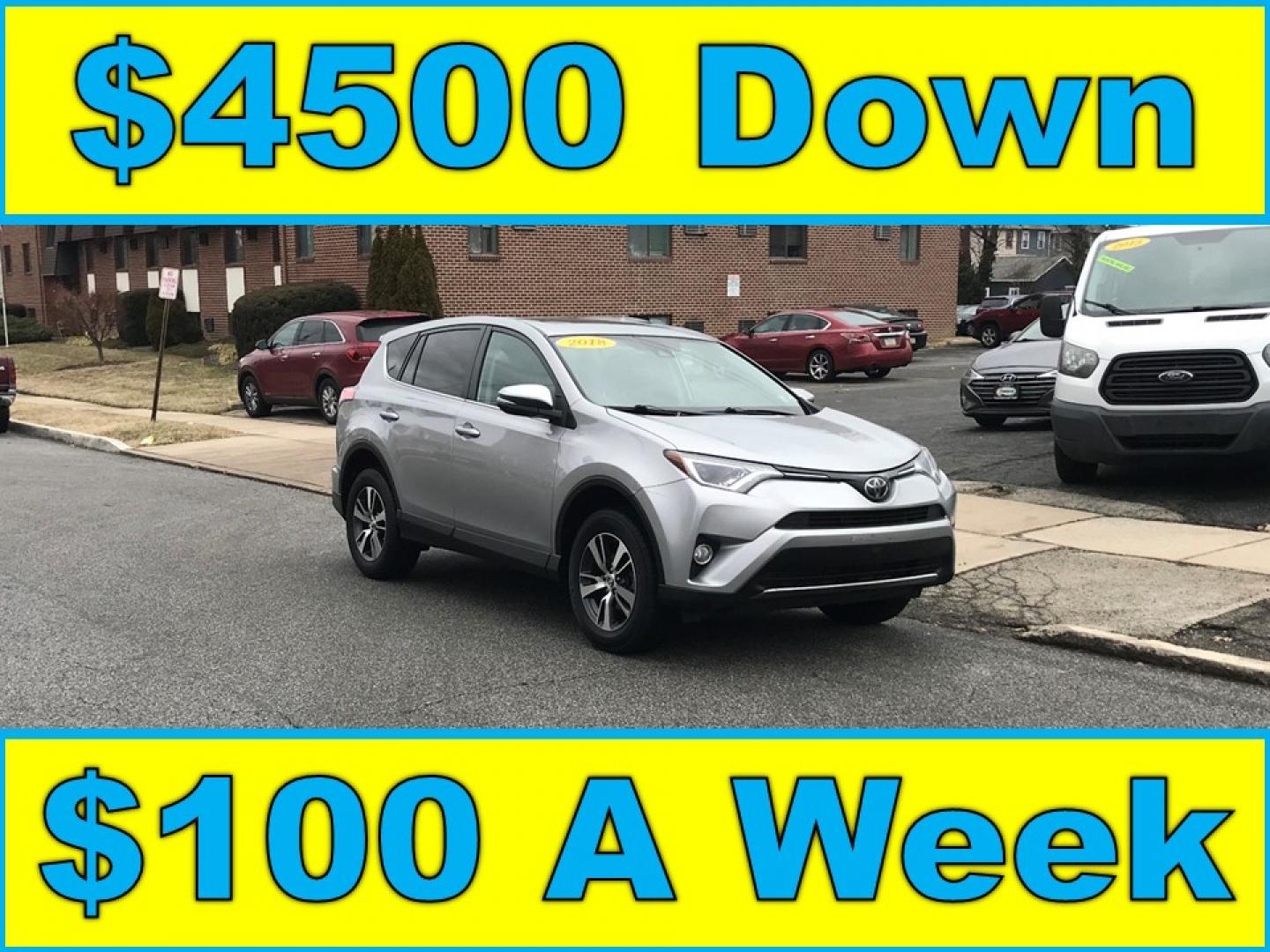 2018 Silver /Black Toyota RAV4 XLE (2T3WFREV1JW) with an 2.5L L4 DOHC 16V engine, 6A transmission, located at 577 Chester Pike, Prospect Park, PA, 19076, (610) 237-1015, 39.886154, -75.302338 - Photo#0