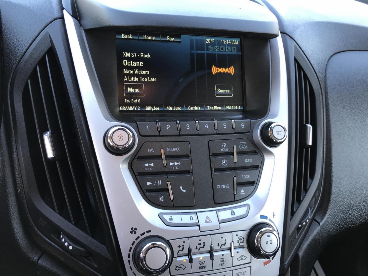 2013 Black /Black Chevrolet Equinox 1LT AWD (2GNFLEEKXD6) with an 2.4L L4 DOHC 16V engine, 6-Speed Automatic transmission, located at 577 Chester Pike, Prospect Park, PA, 19076, (610) 237-1015, 39.886154, -75.302338 - Photo#16