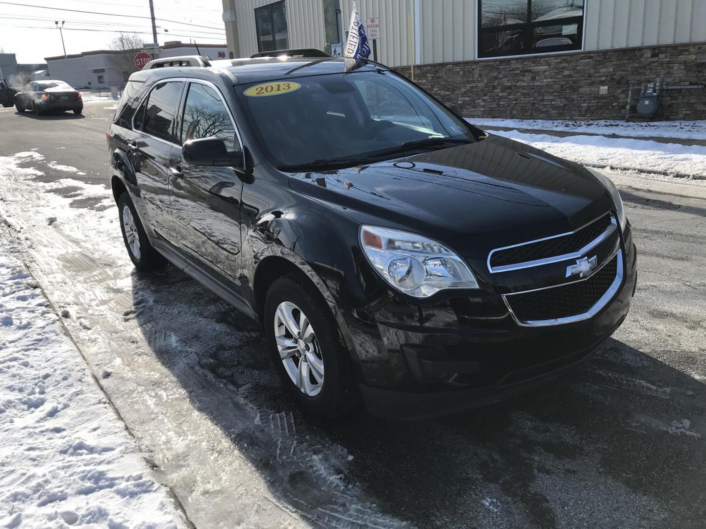 2013 Black /Black Chevrolet Equinox 1LT AWD (2GNFLEEKXD6) with an 2.4L L4 DOHC 16V engine, 6-Speed Automatic transmission, located at 577 Chester Pike, Prospect Park, PA, 19076, (610) 237-1015, 39.886154, -75.302338 - Photo#3