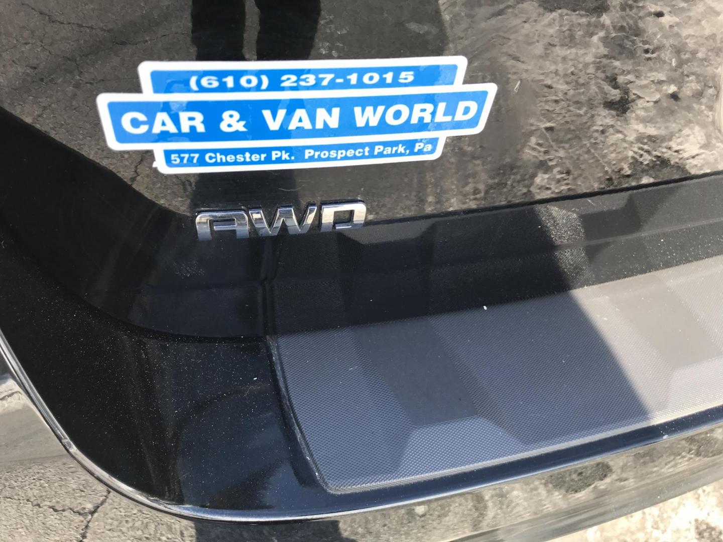 2013 Black /Black Chevrolet Equinox 1LT AWD (2GNFLEEKXD6) with an 2.4L L4 DOHC 16V engine, 6-Speed Automatic transmission, located at 577 Chester Pike, Prospect Park, PA, 19076, (610) 237-1015, 39.886154, -75.302338 - Photo#8