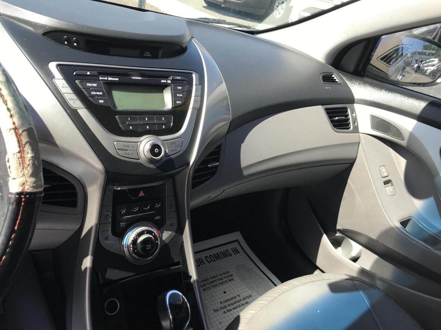 2013 Blue /Gray Hyundai Elantra Limited (5NPDH4AE5DH) with an 1.8L L4 DOHC 16V engine, 6-Speed Automatic transmission, located at 577 Chester Pike, Prospect Park, PA, 19076, (610) 237-1015, 39.886154, -75.302338 - Photo#11