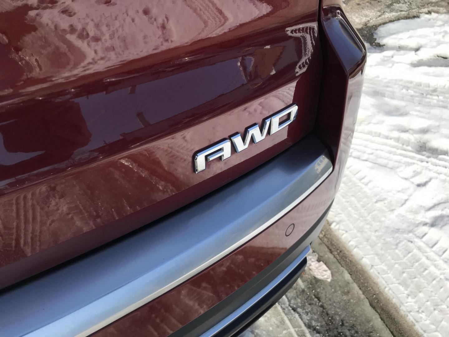 2015 Red /Gray GMC Acadia SLT-1 AWD (1GKKVRKD6FJ) with an 3.6L V6 DOHC 24V engine, 6-Speed Automatic transmission, located at 577 Chester Pike, Prospect Park, PA, 19076, (610) 237-1015, 39.886154, -75.302338 - Photo#6