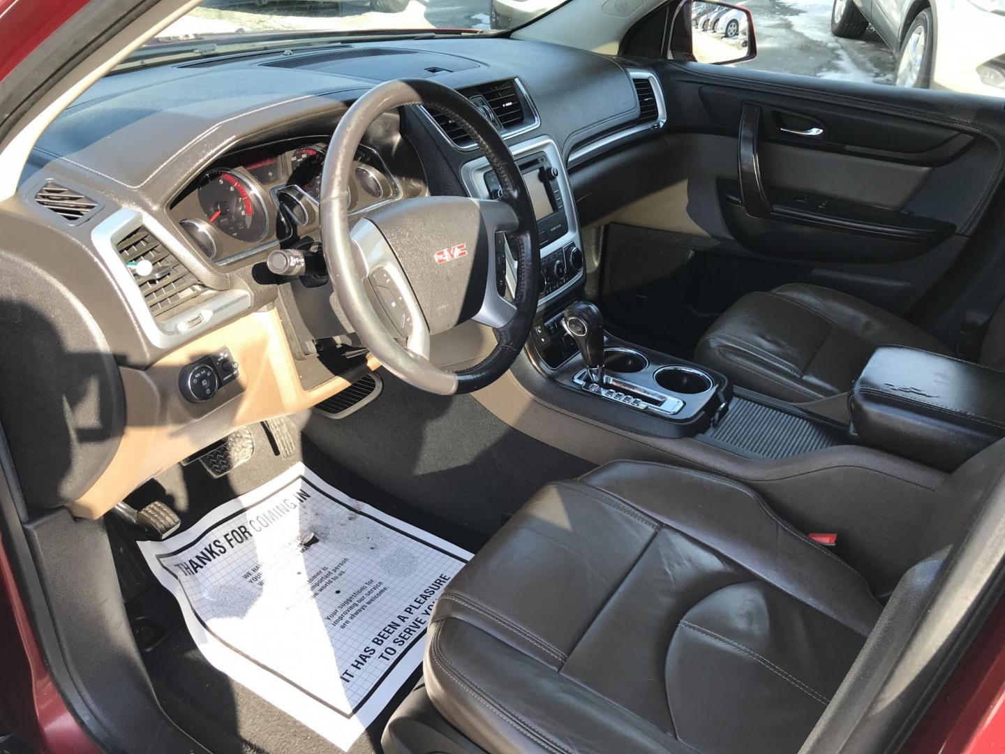 2015 Red /Gray GMC Acadia SLT-1 AWD (1GKKVRKD6FJ) with an 3.6L V6 DOHC 24V engine, 6-Speed Automatic transmission, located at 577 Chester Pike, Prospect Park, PA, 19076, (610) 237-1015, 39.886154, -75.302338 - Photo#9