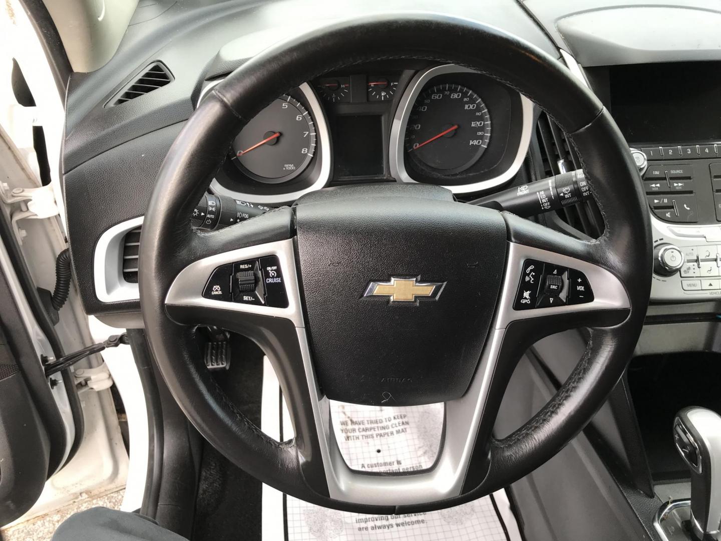 2012 White /Black Chevrolet Equinox 2LT AWD (2GNFLNEK7C6) with an 2.4L L4 DOHC 16V engine, 6-Speed Automatic transmission, located at 577 Chester Pike, Prospect Park, PA, 19076, (610) 237-1015, 39.886154, -75.302338 - 2012 Chevrolet Equinox 2LT: AWD, new PA inspection, good on gas, SUPER CLEAN, runs LIKE NEW! This vehicle comes inspected and has been given a bumper to bumper safety check. It is very clean, reliable, and well maintained. We offer a unique pay plan that is known for being the easiest and fastest - Photo#12