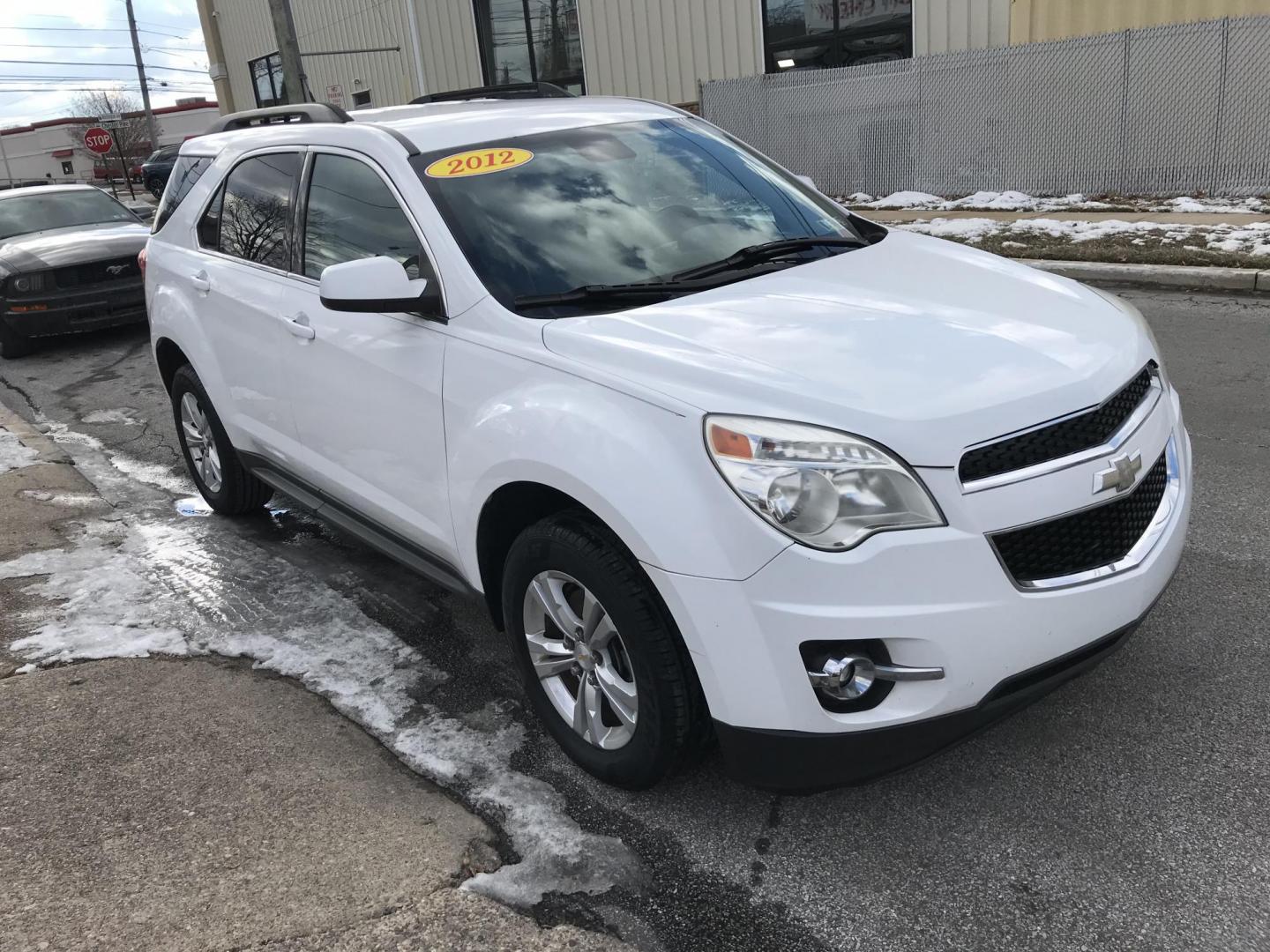 2012 White /Black Chevrolet Equinox 2LT AWD (2GNFLNEK7C6) with an 2.4L L4 DOHC 16V engine, 6-Speed Automatic transmission, located at 577 Chester Pike, Prospect Park, PA, 19076, (610) 237-1015, 39.886154, -75.302338 - 2012 Chevrolet Equinox 2LT: AWD, new PA inspection, good on gas, SUPER CLEAN, runs LIKE NEW! This vehicle comes inspected and has been given a bumper to bumper safety check. It is very clean, reliable, and well maintained. We offer a unique pay plan that is known for being the easiest and fastest - Photo#3