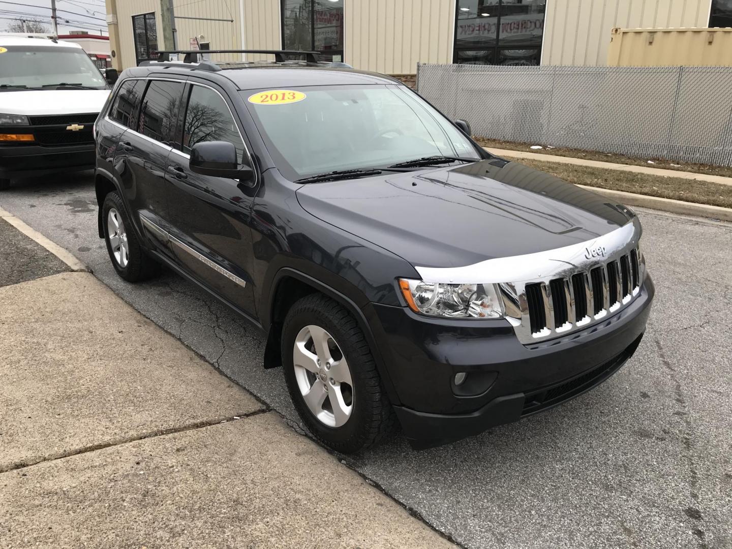 2013 Black /Black Jeep Grand Cherokee Laredo 4WD (1C4RJFAT5DC) with an 5.7L V8 OHV 16V engine, 5-Speed Automatic transmission, located at 577 Chester Pike, Prospect Park, PA, 19076, (610) 237-1015, 39.886154, -75.302338 - 2013 Jeep Grand Cherokee Laredo: Backup camera, 5.7 HEMI engine, 4x4, trailer hitch, leather seats, new PA inspection, runs LIKE NEW! This vehicle comes inspected and has been given a bumper to bumper safety check. It is very clean, reliable, and well maintained. We offer a unique pay plan that i - Photo#4