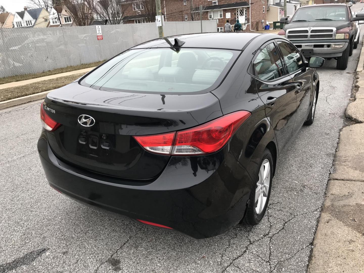 2013 Black /Gray Hyundai Elantra GLS A/T (KMHDH4AEXDU) with an 1.8L L4 DOHC 16V engine, 6-Speed Automatic transmission, located at 577 Chester Pike, Prospect Park, PA, 19076, (610) 237-1015, 39.886154, -75.302338 - Photo#4