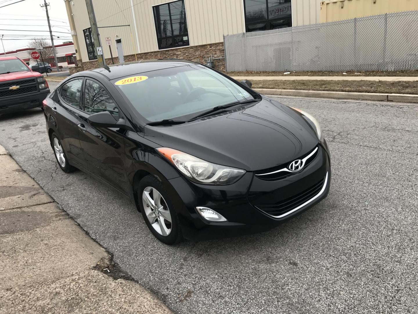 2013 Black /Gray Hyundai Elantra GLS A/T (KMHDH4AEXDU) with an 1.8L L4 DOHC 16V engine, 6-Speed Automatic transmission, located at 577 Chester Pike, Prospect Park, PA, 19076, (610) 237-1015, 39.886154, -75.302338 - Photo#5