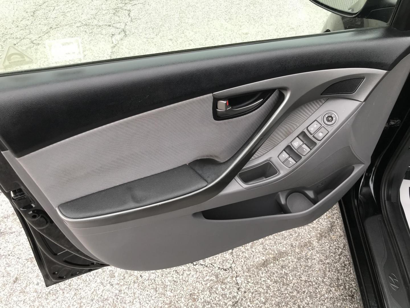 2013 Black /Gray Hyundai Elantra GLS A/T (KMHDH4AEXDU) with an 1.8L L4 DOHC 16V engine, 6-Speed Automatic transmission, located at 577 Chester Pike, Prospect Park, PA, 19076, (610) 237-1015, 39.886154, -75.302338 - Photo#8