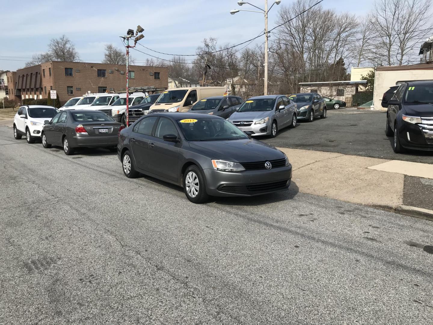 2013 Gray /Black Volkswagen Jetta S (3VW2K7AJ3DM) with an 2.0L L4 DOHC 20V engine, Automatic transmission, located at 577 Chester Pike, Prospect Park, PA, 19076, (610) 237-1015, 39.886154, -75.302338 - 2013 Volkswagen Jetta: Only 90k miles, great on gas, new PA inspection, runs LIKE NEW! This vehicle comes inspected and has been given a bumper to bumper safety check. It is very clean, reliable, and well maintained. We offer a unique pay plan that is known for being the easiest and fastest finan - Photo#3