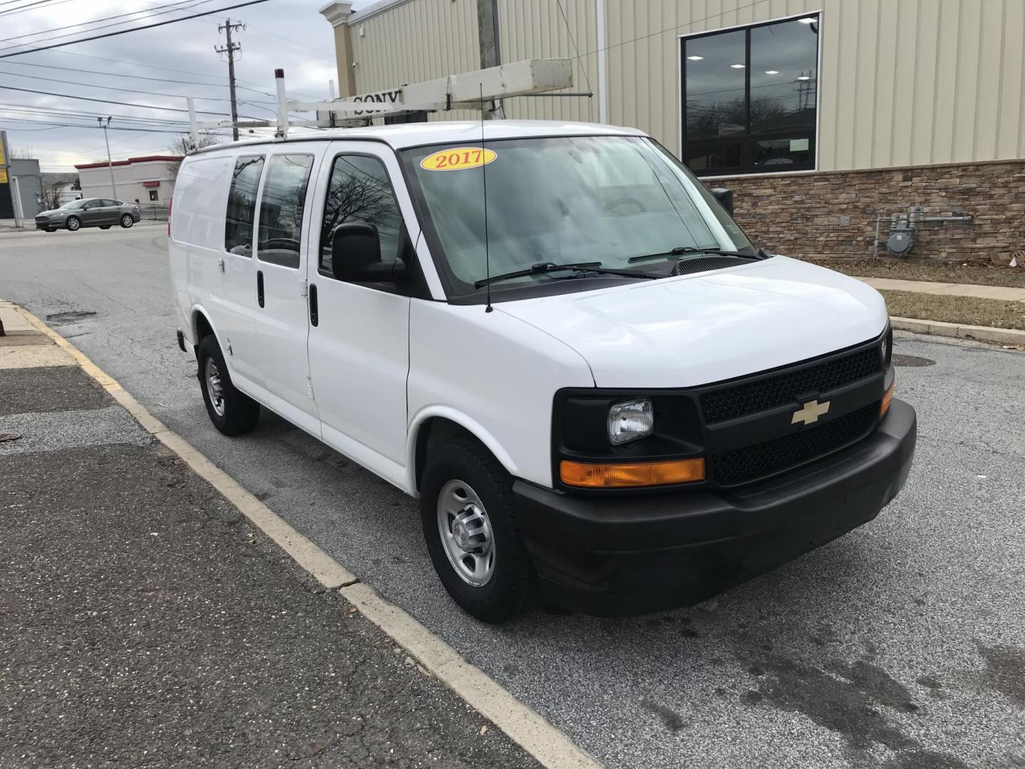 2017 White /Gray Chevrolet Express 2500 Cargo (1GCWGAFF2H1) with an 4.8L V8 FFV engine, 6A transmission, located at 577 Chester Pike, Prospect Park, PA, 19076, (610) 237-1015, 39.886154, -75.302338 - 2017 Chevrolet Express 2500 Cargo Van: Ladder racks, shelving, partition, cages over windows, new PA inspection, FLEET MAINTAINED, runs LIKE NEW! This vehicle comes inspected and has been given a bumper to bumper safety check. It is very clean, reliable, and well maintained. We offer a unique pay - Photo#5