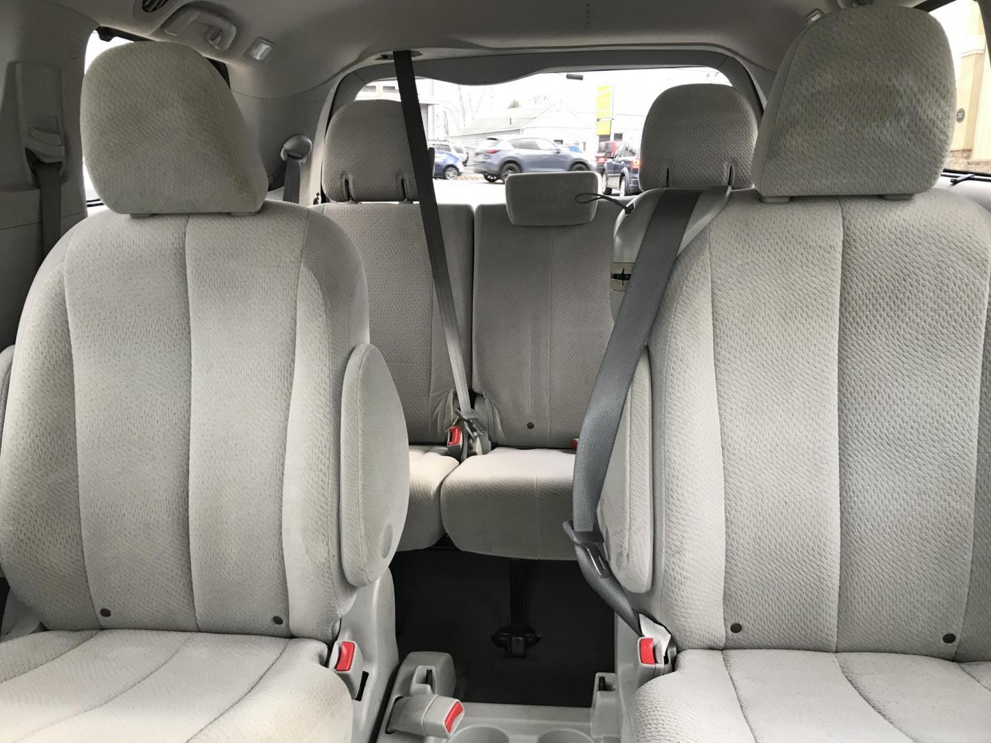 2013 Black /Gray Toyota Sienna LE FWD V6 (5TDKK3DC7DS) with an 3.5L V6 EFI DOHC 24V engine, 5-Speed Automatic transmission, located at 577 Chester Pike, Prospect Park, PA, 19076, (610) 237-1015, 39.886154, -75.302338 - 2013 Toyota Sienna LE: New PA inspection, SUPER CLEAN, runs LIKE NEW! This vehicle comes inspected and has been given a bumper to bumper safety check. It is very clean, reliable, and well maintained. We offer a unique pay plan that is known for being the easiest and fastest financing option in th - Photo#15