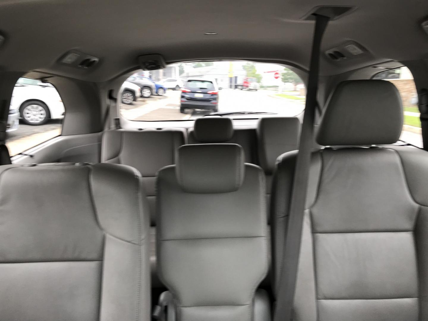 2012 Blue /Gray Honda Odyssey Touring (5FNRL5H9XCB) with an 3.5L V6 SOHC 24V engine, 5-Speed Automatic transmission, located at 577 Chester Pike, Prospect Park, PA, 19076, (610) 237-1015, 39.886154, -75.302338 - 2012 Honda Odyssey Touring 155k miles • DVD Player. Navigation System. Example Financing: • $3,000 Down • $100 Weekly • $200 Bi-Weekly We finance our own vehicles. We do not obtain or review traditional consumer credit reports. Financing decisions are based on verified income, ability- Photo#18