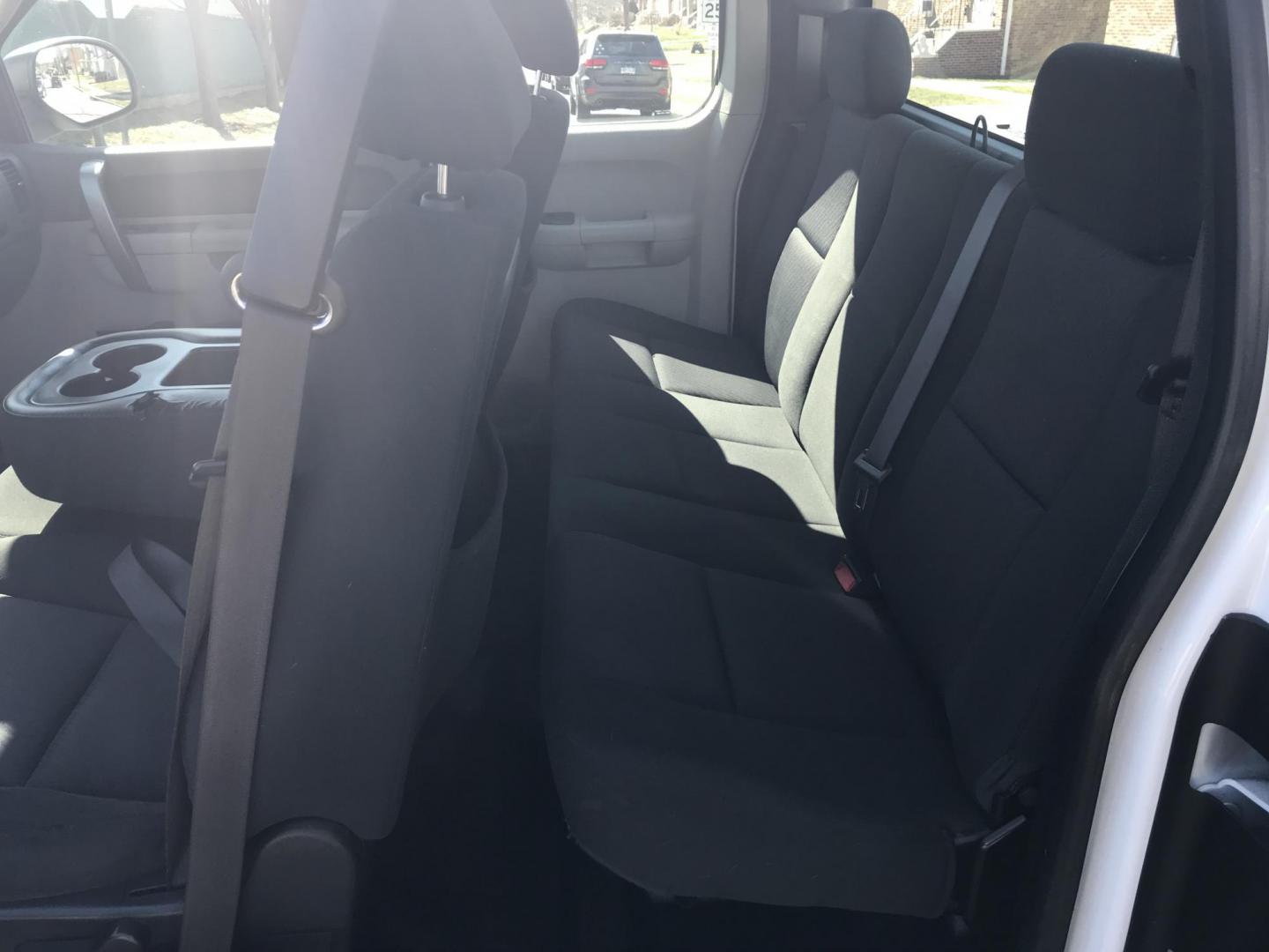 2012 White /Gray Chevrolet Silverado 1500 Work Truck Ext. Cab (1GCRCPEAXCZ) with an 4.8L V8 OHV 16V engine, 4-Speed Automatic transmission, located at 577 Chester Pike, Prospect Park, PA, 19076, (610) 237-1015, 39.886154, -75.302338 - 2012 Chevrolet Silverado: Extended Cab (3-Door), trailer hitch, new PA inspection, SUPER CLEAN, runs LIKE NEW! This vehicle comes inspected and has been given a bumper to bumper safety check. It is very clean, reliable, and well maintained. We offer a unique pay plan that is known for being the e - Photo#15