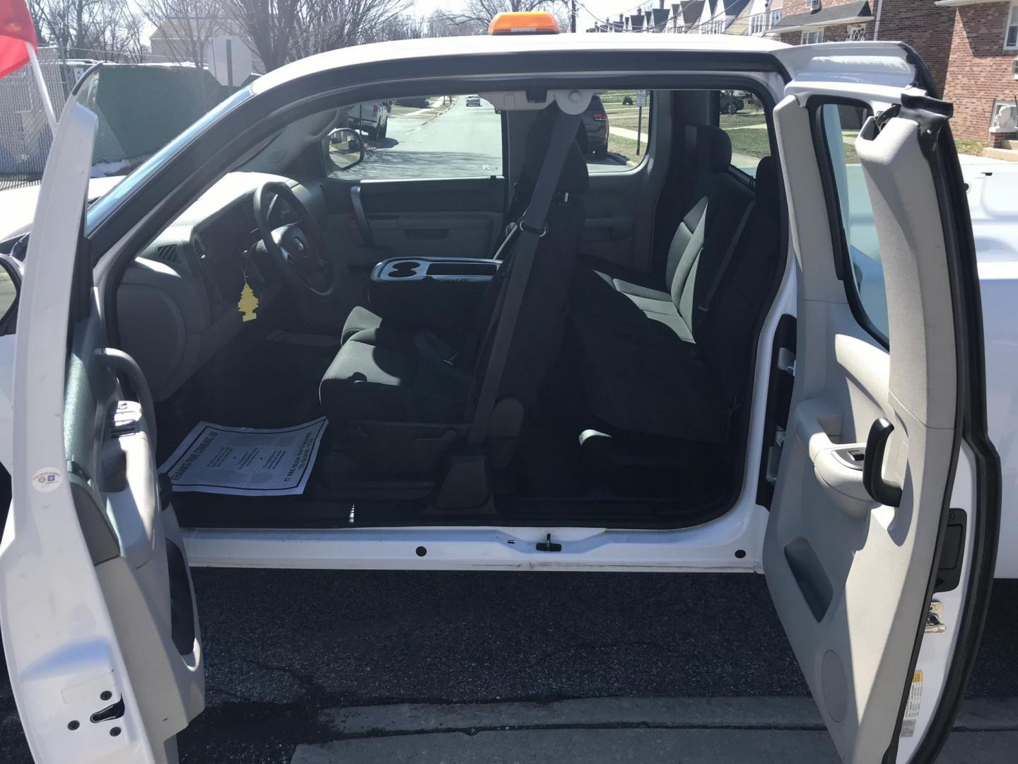2012 White /Gray Chevrolet Silverado 1500 Work Truck Ext. Cab (1GCRCPEAXCZ) with an 4.8L V8 OHV 16V engine, 4-Speed Automatic transmission, located at 577 Chester Pike, Prospect Park, PA, 19076, (610) 237-1015, 39.886154, -75.302338 - 2012 Chevrolet Silverado: Extended Cab (3-Door), trailer hitch, new PA inspection, SUPER CLEAN, runs LIKE NEW! This vehicle comes inspected and has been given a bumper to bumper safety check. It is very clean, reliable, and well maintained. We offer a unique pay plan that is known for being the e - Photo#16