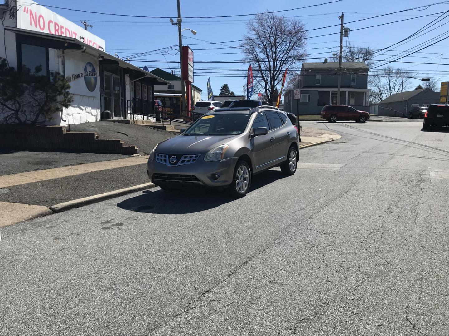 2012 Gray /Black Nissan Rogue S FWD Krom Edition (JN8AS5MTXCW) with an 2.5L L4 DOHC 16V engine, Continuously Variable Transmission transmission, located at 577 Chester Pike, Prospect Park, PA, 19076, (610) 237-1015, 39.886154, -75.302338 - 2012 Nissan Rogue: Navigation System, sunroof, backup camera, new PA inspection, runs LIKE NEW! This vehicle comes inspected and has been given a bumper to bumper safety check. It is very clean, reliable, and well maintained. We offer a unique pay plan that is known for being the easiest and fast - Photo#1