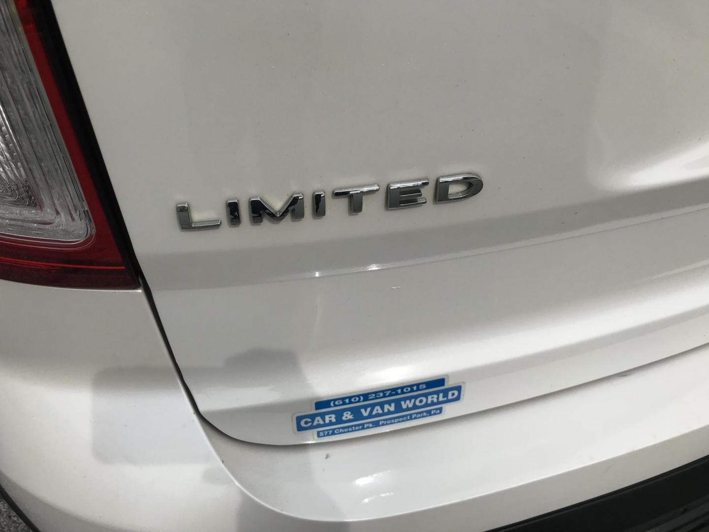 2014 White /Tan Ford Explorer Limited 4WD (1FM5K8F86EG) with an 3.5L V6 DOHC 24V engine, 6-Speed Automatic transmission, located at 577 Chester Pike, Prospect Park, PA, 19076, (610) 237-1015, 39.886154, -75.302338 - 2014 Ford Explorer LIMITED: Navigation system, backup camera, sunroof, 3rd row seating, 4x4, SUPER CLEAN, runs LIKE NEW! This vehicle comes inspected and has been given a bumper to bumper safety check. It is very clean, reliable, and well maintained. We offer a unique pay plan that is known for b - Photo#6