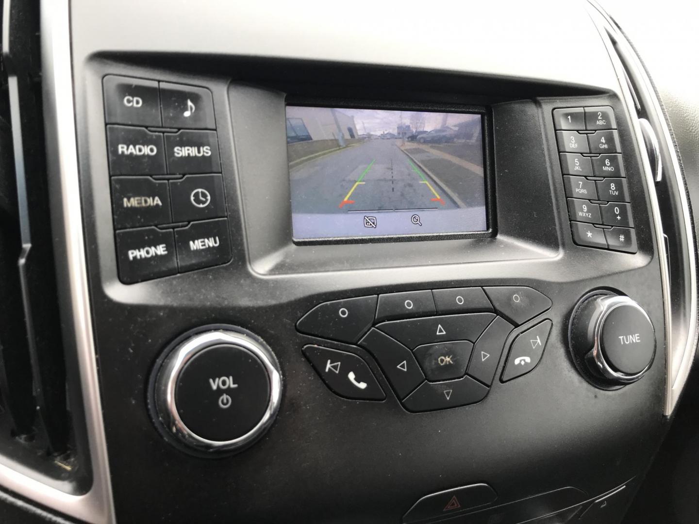 2015 White /Black Ford Edge SEL AWD (2FMTK4J89FB) with an 3.5L V6 DOHC 24V engine, 6-Speed Automatic transmission, located at 577 Chester Pike, Prospect Park, PA, 19076, (610) 237-1015, 39.886154, -75.302338 - 2015 Ford Edge SEL: AWD, backup camera, new PA inspection, SUPER CLEAN, runs LIKE NEW! This vehicle comes inspected and has been given a bumper to bumper safety check. It is very clean, reliable, and well maintained. We offer a unique pay plan that is known for being the easiest and fastest finan - Photo#12