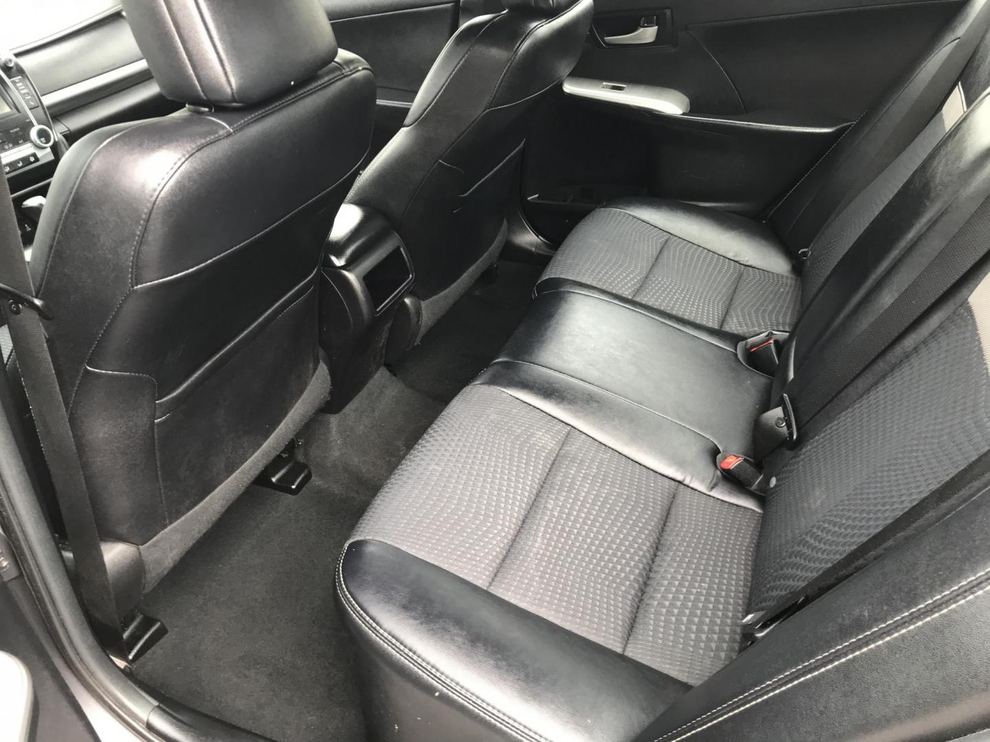 2014 Gray /Black Toyota Camry SE (4T1BF1FK0EU) with an 2.5L L4 DOHC 16V engine, 6-Speed Automatic transmission, located at 577 Chester Pike, Prospect Park, PA, 19076, (610) 237-1015, 39.886154, -75.302338 - Photo#14