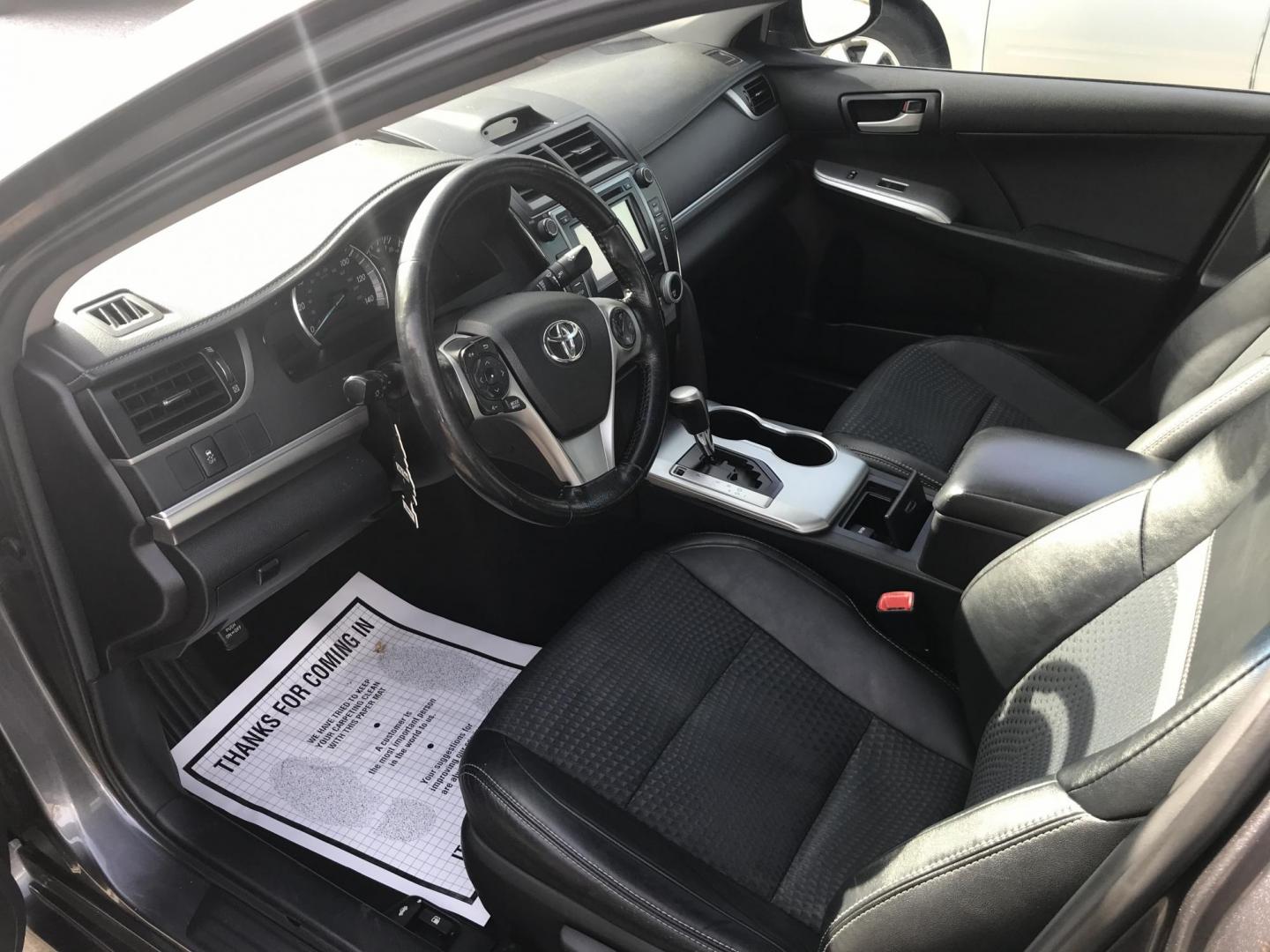 2014 Gray /Black Toyota Camry SE (4T1BF1FK0EU) with an 2.5L L4 DOHC 16V engine, 6-Speed Automatic transmission, located at 577 Chester Pike, Prospect Park, PA, 19076, (610) 237-1015, 39.886154, -75.302338 - 2014 Toyota Camry SE: Backup camera, great on gas, new PA inspection, SUPER CLEAN, runs LIKE NEW! This vehicle comes inspected and has been given a bumper to bumper safety check. It is very clean, reliable, and well maintained. We offer a unique pay plan that is known for being the easiest and fa - Photo#7