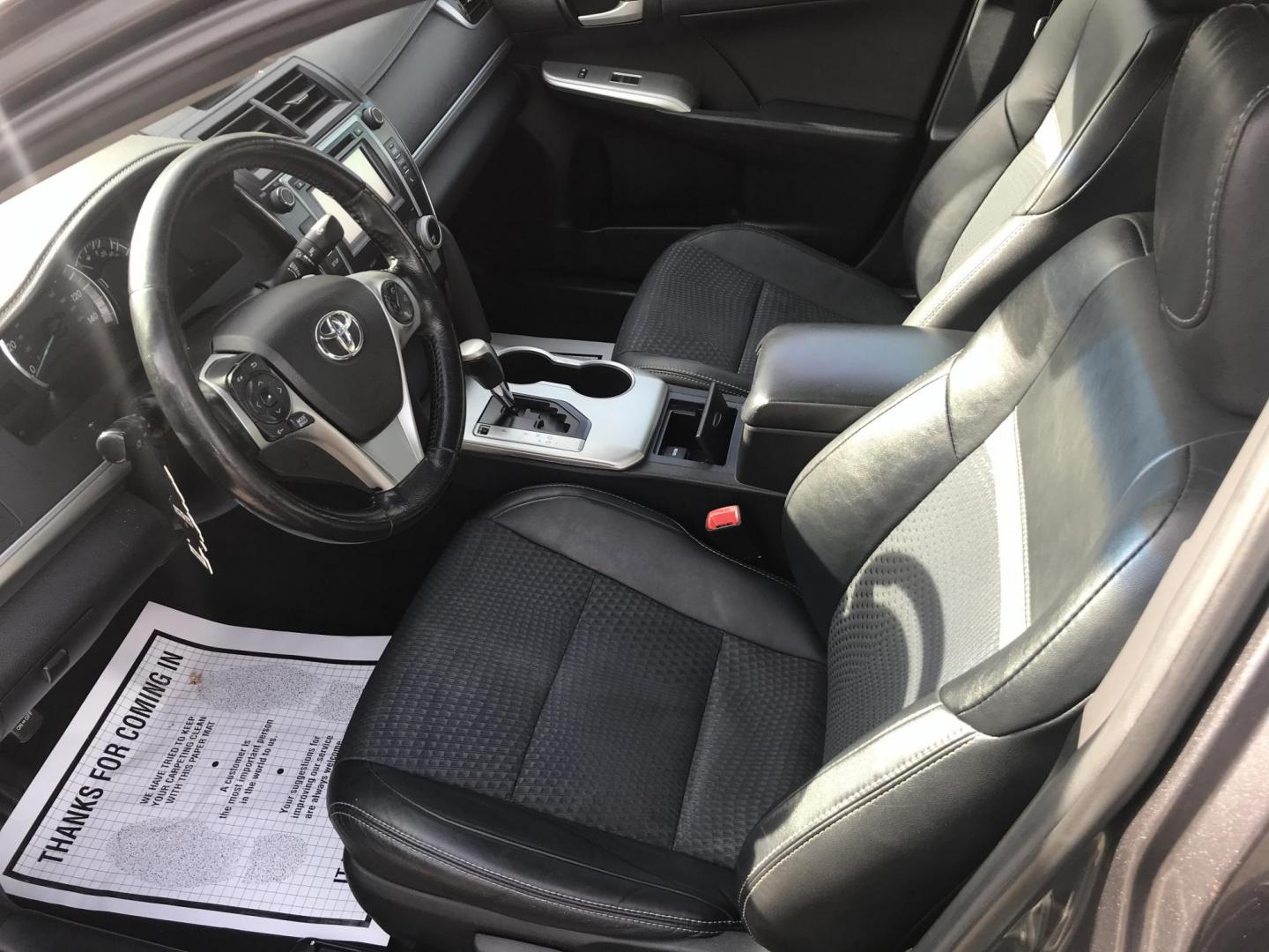2014 Gray /Black Toyota Camry SE (4T1BF1FK0EU) with an 2.5L L4 DOHC 16V engine, 6-Speed Automatic transmission, located at 577 Chester Pike, Prospect Park, PA, 19076, (610) 237-1015, 39.886154, -75.302338 - 2014 Toyota Camry SE: Backup camera, great on gas, new PA inspection, SUPER CLEAN, runs LIKE NEW! This vehicle comes inspected and has been given a bumper to bumper safety check. It is very clean, reliable, and well maintained. We offer a unique pay plan that is known for being the easiest and fa - Photo#9