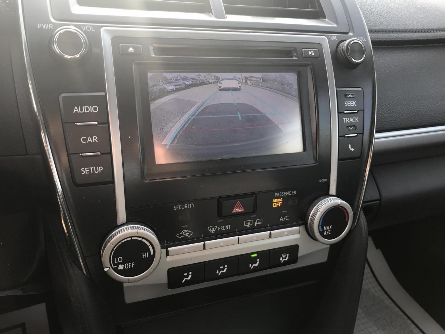 2014 Gray /Black Toyota Camry SE (4T1BF1FK0EU) with an 2.5L L4 DOHC 16V engine, 6-Speed Automatic transmission, located at 577 Chester Pike, Prospect Park, PA, 19076, (610) 237-1015, 39.886154, -75.302338 - 2014 Toyota Camry SE: Backup camera, great on gas, new PA inspection, SUPER CLEAN, runs LIKE NEW! This vehicle comes inspected and has been given a bumper to bumper safety check. It is very clean, reliable, and well maintained. We offer a unique pay plan that is known for being the easiest and fa - Photo#13