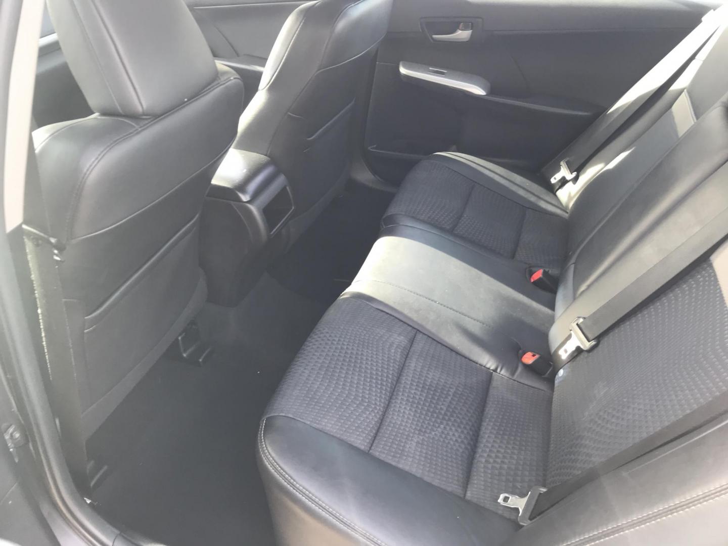 2014 Gray /Black Toyota Camry SE (4T1BF1FK0EU) with an 2.5L L4 DOHC 16V engine, 6-Speed Automatic transmission, located at 577 Chester Pike, Prospect Park, PA, 19076, (610) 237-1015, 39.886154, -75.302338 - 2014 Toyota Camry SE: Backup camera, great on gas, new PA inspection, SUPER CLEAN, runs LIKE NEW! This vehicle comes inspected and has been given a bumper to bumper safety check. It is very clean, reliable, and well maintained. We offer a unique pay plan that is known for being the easiest and fa - Photo#15