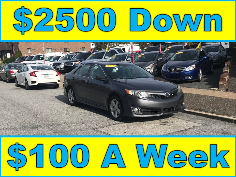 photo of 2014 Toyota Camry SE