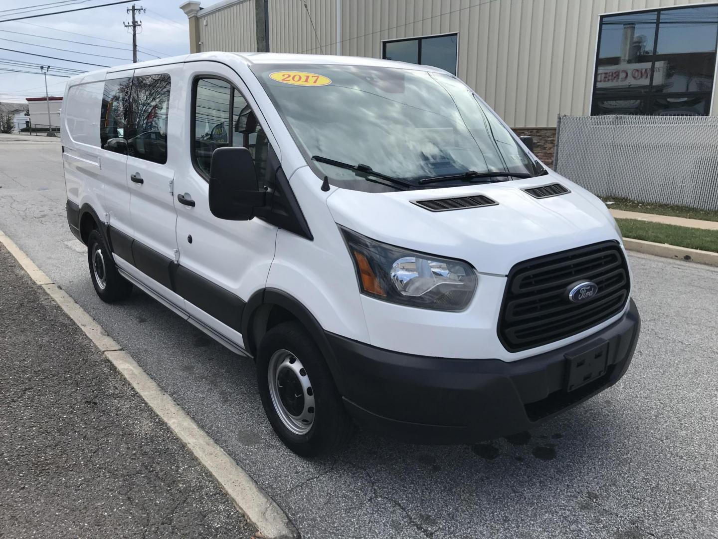 2017 White /Gray Ford Transit 250 Van Low Roof 60/40 Pass.130-in. WB (1FTYR1ZM2HK) with an 3.7L V6 DOHC 24V engine, 6A transmission, located at 577 Chester Pike, Prospect Park, PA, 19076, (610) 237-1015, 39.886154, -75.302338 - Photo#2