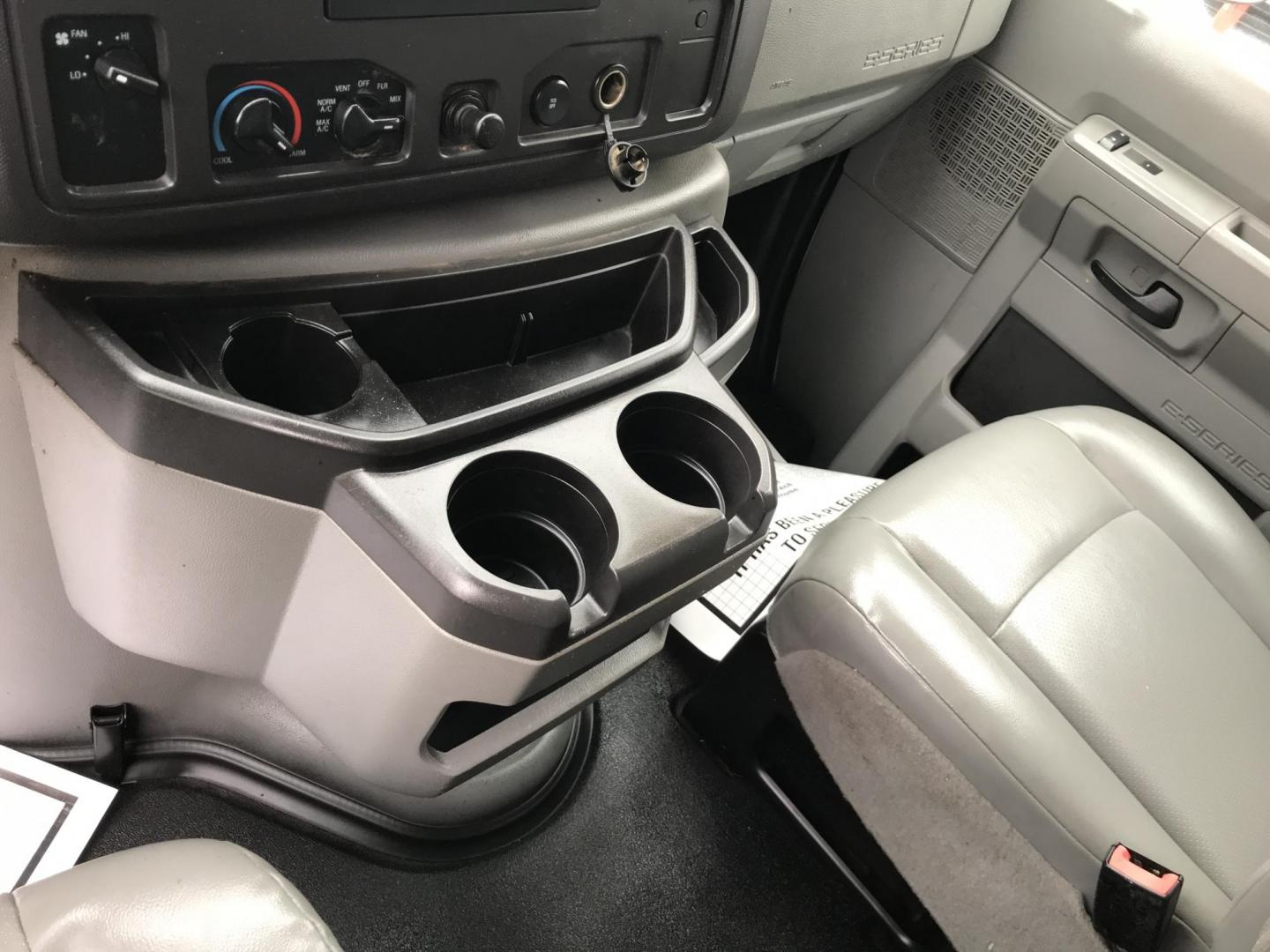 2011 White Ford E-Series Van E-250 (1FTNE2EW1BD) with an 4.6L V8 SOHC 16V engine, 4-Speed Automatic transmission, located at 577 Chester Pike, Prospect Park, PA, 19076, (610) 237-1015, 39.886154, -75.302338 - Photo#15