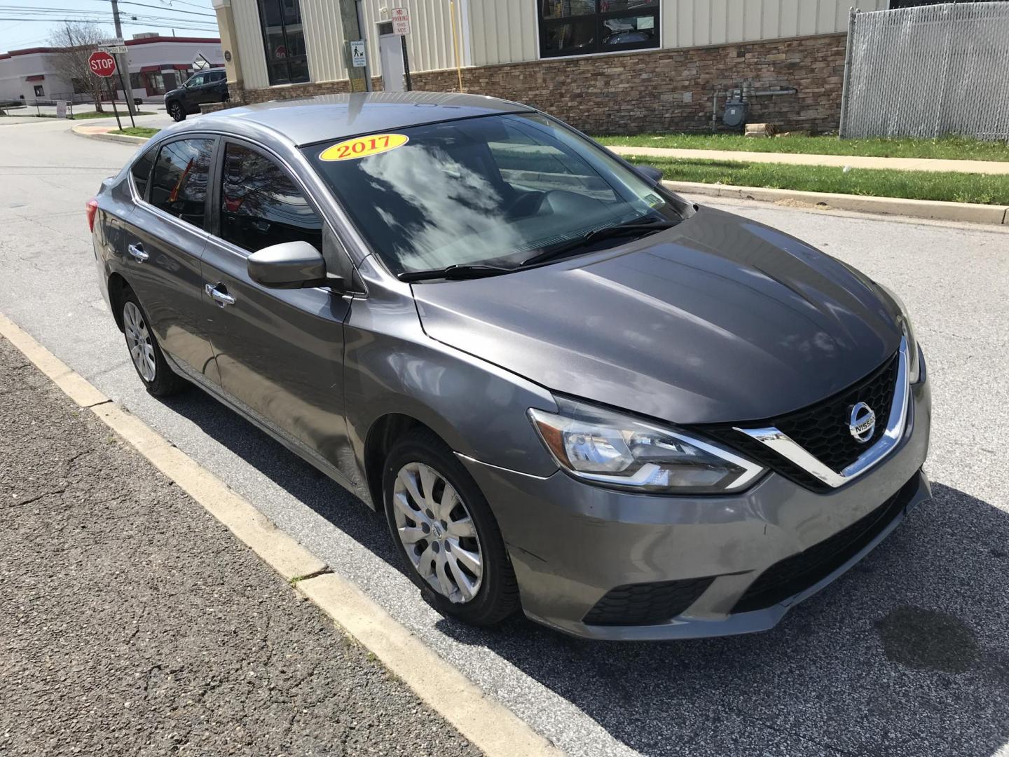 2017 Gray /Gray Nissan Sentra S (3N1AB7AP2HL) with an 1.8L L4 SFI DOHC 16V engine, Automatic transmission, located at 577 Chester Pike, Prospect Park, PA, 19076, (610) 237-1015, 39.886154, -75.302338 - 2017 Nissan Sentra: Backup camera, new PA inspection, great on gas, runs LIKE NEW! This vehicle comes inspected and has been given a bumper to bumper safety check. It is very clean, reliable, and well maintained. We offer a unique pay plan that is known for being the easiest and fastest financing - Photo#3
