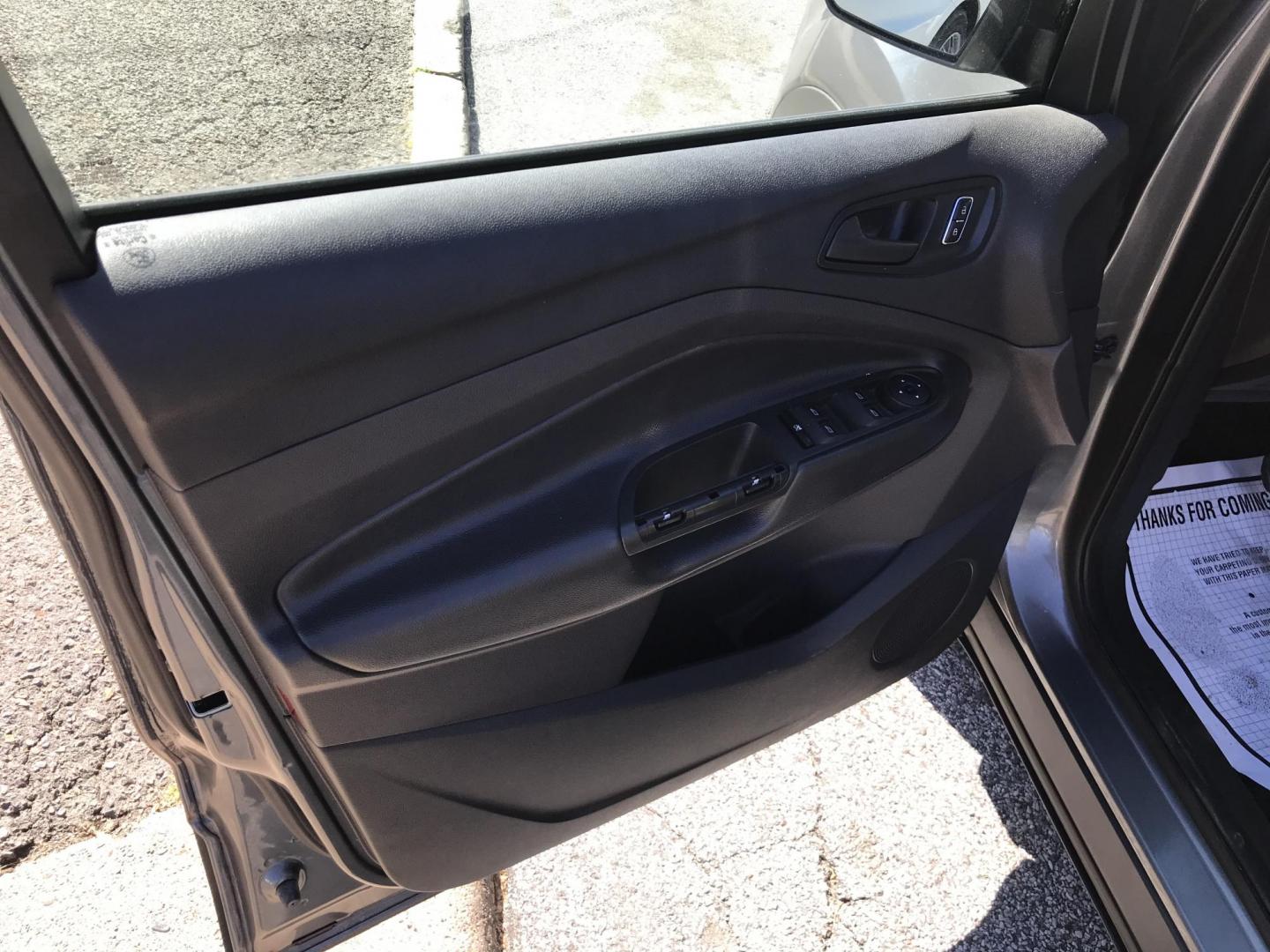 2014 Gray /Gray Ford Escape S FWD (1FMCU0F72EU) with an 2.5L L4 DOHC 16V engine, 6-Speed Automatic transmission, located at 577 Chester Pike, Prospect Park, PA, 19076, (610) 237-1015, 39.886154, -75.302338 - 2014 Ford Escape S: Backup camera, only 121k miles, new PA inspection, great on gas, runs LIKE NEW! This vehicle comes inspected and has been given a bumper to bumper safety check. It is very clean, reliable, and well maintained. We offer a unique pay plan that is known for being the easiest and - Photo#8