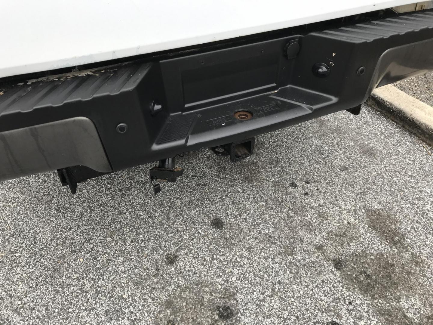 2014 White /Gray Ford F-150 XL (1FTMF1CM0EK) with an 3.7L V6 DOHC 24V engine, 6-Speed Automatic transmission, located at 577 Chester Pike, Prospect Park, PA, 19076, (610) 237-1015, 39.886154, -75.302338 - 2014 Ford F150: 8 Foot Bed, new PA inspection, SUPER CLEAN, runs STRONG! This vehicle comes inspected and has been given a bumper to bumper safety check. It is very clean, reliable, and well maintained. We offer a unique pay plan that is known for being the easiest and fastest financing option in - Photo#7