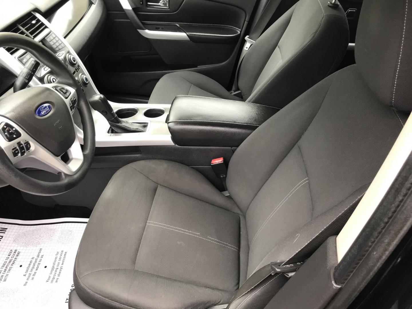 2011 Black /Black Ford Edge SE (2FMDK3GC0BB) with an 3.5L V6 DOHC 24V engine, 6-Speed Automatic transmission, located at 577 Chester Pike, Prospect Park, PA, 19076, (610) 237-1015, 39.886154, -75.302338 - 2011 Ford Edge: Only 112k miles, new PA inspection, SUPER CLEAN, runs LIKE NEW! This vehicle comes inspected and has been given a bumper to bumper safety check. It is very clean, reliable, and well maintained. We offer a unique pay plan that is known for being the easiest and fastest financing op - Photo#7