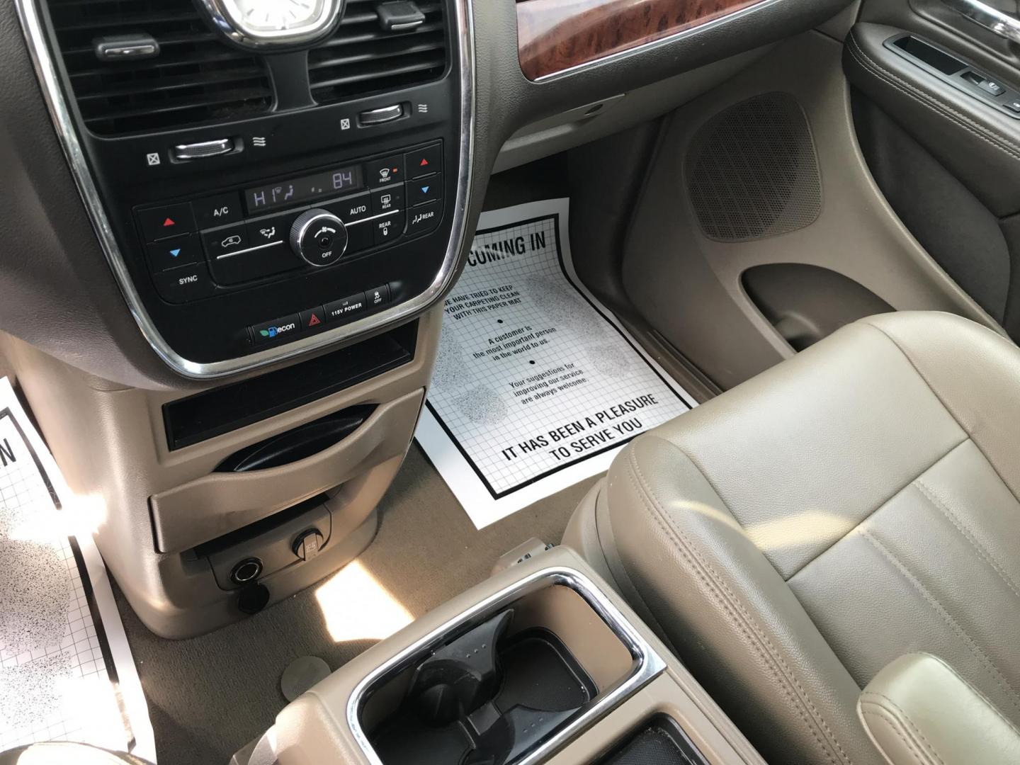 2014 Blue /Tan Chrysler Town & Country Touring (2C4RC1BG8ER) with an 3.6L V6 DOHC 24V engine, 6-Speed Automatic transmission, located at 577 Chester Pike, Prospect Park, PA, 19076, (610) 237-1015, 39.886154, -75.302338 - 2014 Chrysler Town & Country Touring: DVD Player, backup camera, stow & go seating, new PA inspection, SUPER CLEAN, runs LIKE NEW! This vehicle comes inspected and has been given a bumper to bumper safety check. It is very clean, reliable, and well maintained. We offer a unique pay plan that is k - Photo#13