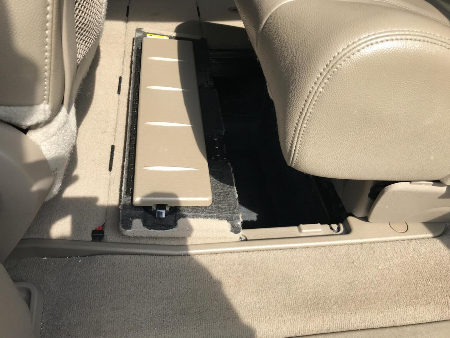 2014 Blue /Tan Chrysler Town & Country Touring (2C4RC1BG8ER) with an 3.6L V6 DOHC 24V engine, 6-Speed Automatic transmission, located at 577 Chester Pike, Prospect Park, PA, 19076, (610) 237-1015, 39.886154, -75.302338 - 2014 Chrysler Town & Country Touring: DVD Player, backup camera, stow & go seating, new PA inspection, SUPER CLEAN, runs LIKE NEW! This vehicle comes inspected and has been given a bumper to bumper safety check. It is very clean, reliable, and well maintained. We offer a unique pay plan that is k - Photo#17