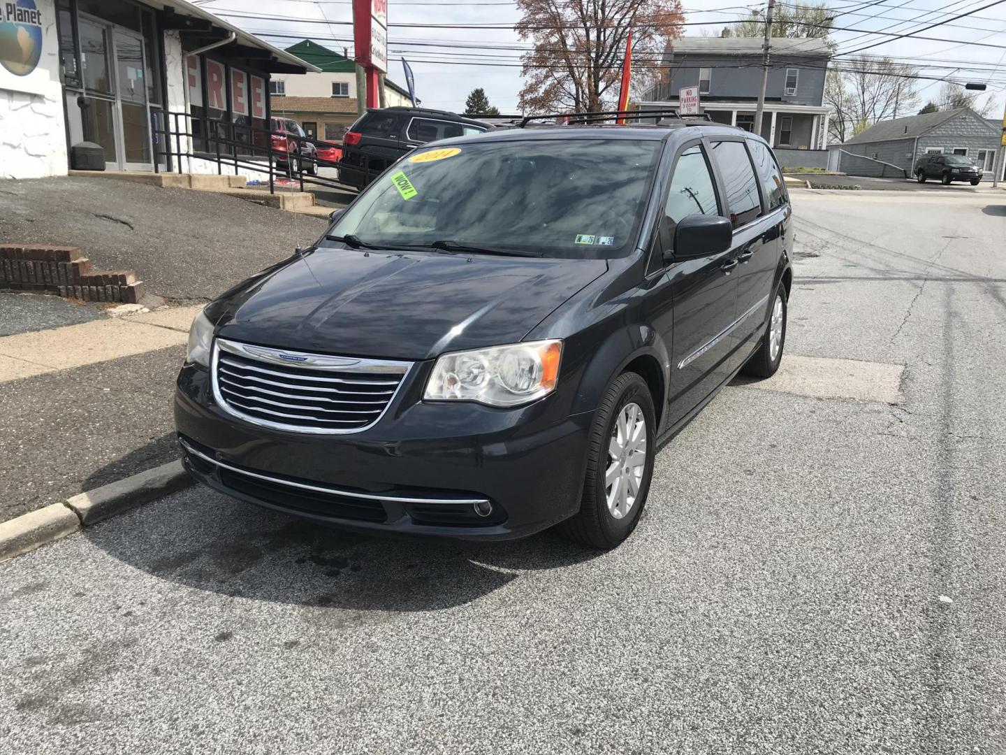 2014 Blue /Tan Chrysler Town & Country Touring (2C4RC1BG8ER) with an 3.6L V6 DOHC 24V engine, 6-Speed Automatic transmission, located at 577 Chester Pike, Prospect Park, PA, 19076, (610) 237-1015, 39.886154, -75.302338 - 2014 Chrysler Town & Country Touring: DVD Player, backup camera, stow & go seating, new PA inspection, SUPER CLEAN, runs LIKE NEW! This vehicle comes inspected and has been given a bumper to bumper safety check. It is very clean, reliable, and well maintained. We offer a unique pay plan that is k - Photo#2