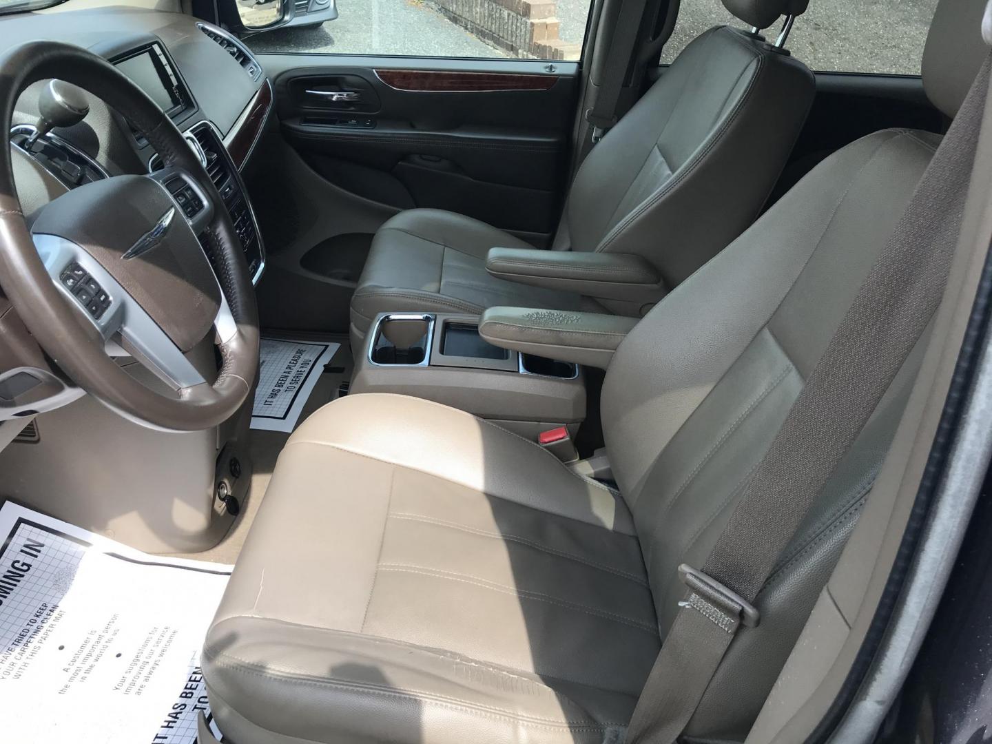 2014 Blue /Tan Chrysler Town & Country Touring (2C4RC1BG8ER) with an 3.6L V6 DOHC 24V engine, 6-Speed Automatic transmission, located at 577 Chester Pike, Prospect Park, PA, 19076, (610) 237-1015, 39.886154, -75.302338 - 2014 Chrysler Town & Country Touring: DVD Player, backup camera, stow & go seating, new PA inspection, SUPER CLEAN, runs LIKE NEW! This vehicle comes inspected and has been given a bumper to bumper safety check. It is very clean, reliable, and well maintained. We offer a unique pay plan that is k - Photo#9