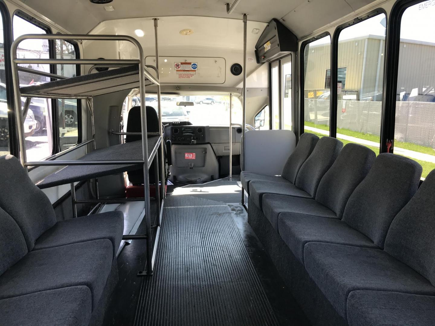 2016 White /Gray Ford Econoline E450 (1FDFE4FS3GD) with an 6.8L V10 SOHC 20V engine, Automatic transmission, located at 577 Chester Pike, Prospect Park, PA, 19076, (610) 237-1015, 39.886154, -75.302338 - 2016 Ford Econoline E-450 Shuttle Bus: 14 passenger seats plus driver, luggage holders, SUPER CLEAN, runs GREAT! - Photo#10