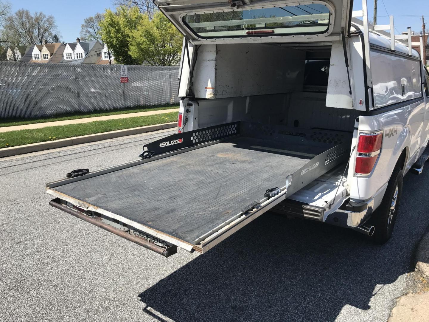 2013 White /Gray Ford F-150 XLT SuperCab 6.5-ft. Bed 4WD (1FTFX1ET1DK) with an 3.5L V6 TURBO engine, 6-Speed Automatic transmission, located at 577 Chester Pike, Prospect Park, PA, 19076, (610) 237-1015, 39.886154, -75.302338 - 2013 Ford F150: Extended Cab, 4x4, 8 Foot Bed, Utility Cap w/ EZ Glide Pullout, new PA inspection, runs LIKE NEW! This vehicle comes inspected and has been given a bumper to bumper safety check. It is very clean, reliable, and well maintained. We offer a unique pay plan that is known for being th - Photo#22