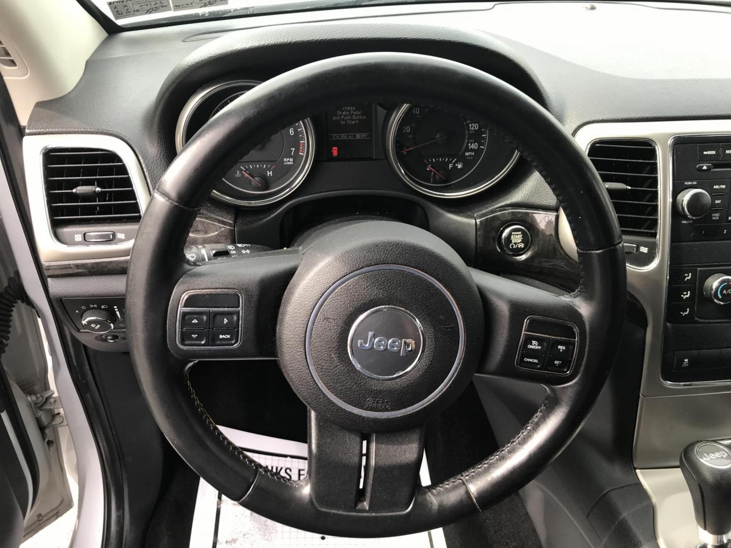 2011 Silver /Gray Jeep Grand Cherokee Laredo 4WD (1J4RR4GG8BC) with an 3.6L V6 DOHC 24V engine, 5-Speed Automatic transmission, located at 577 Chester Pike, Prospect Park, PA, 19076, (610) 237-1015, 39.886154, -75.302338 - 2011 Jeep Grand Cherokee Laredo: Only 106k miles, remote start, 4x4, new PA inspection, SUPER CLEAN, runs LIKE NEW! This vehicle comes inspected and has been given a bumper to bumper safety check. It is very clean, reliable, and well maintained. We offer a unique pay plan that is known for being - Photo#12