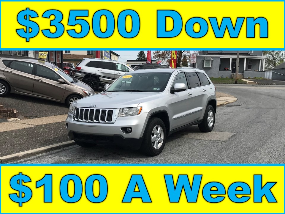 photo of 2011 Jeep Grand Cherokee Laredo 4WD