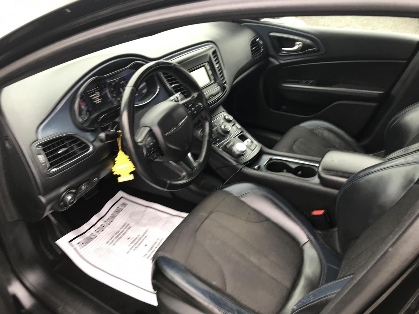 2015 Black /Black Chrysler 200 S (1C3CCCBB3FN) with an 2.4L L4 DOHC 16V engine, 9-Speed Automatic transmission, located at 577 Chester Pike, Prospect Park, PA, 19076, (610) 237-1015, 39.886154, -75.302338 - Photo#8